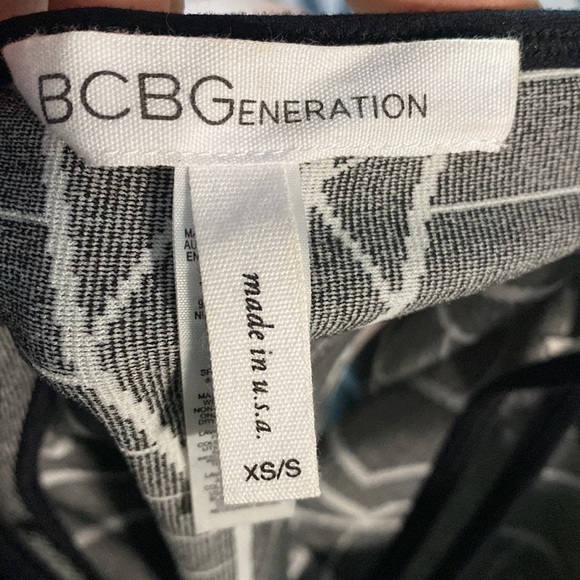 BCBG Top - Picture 3 of 4